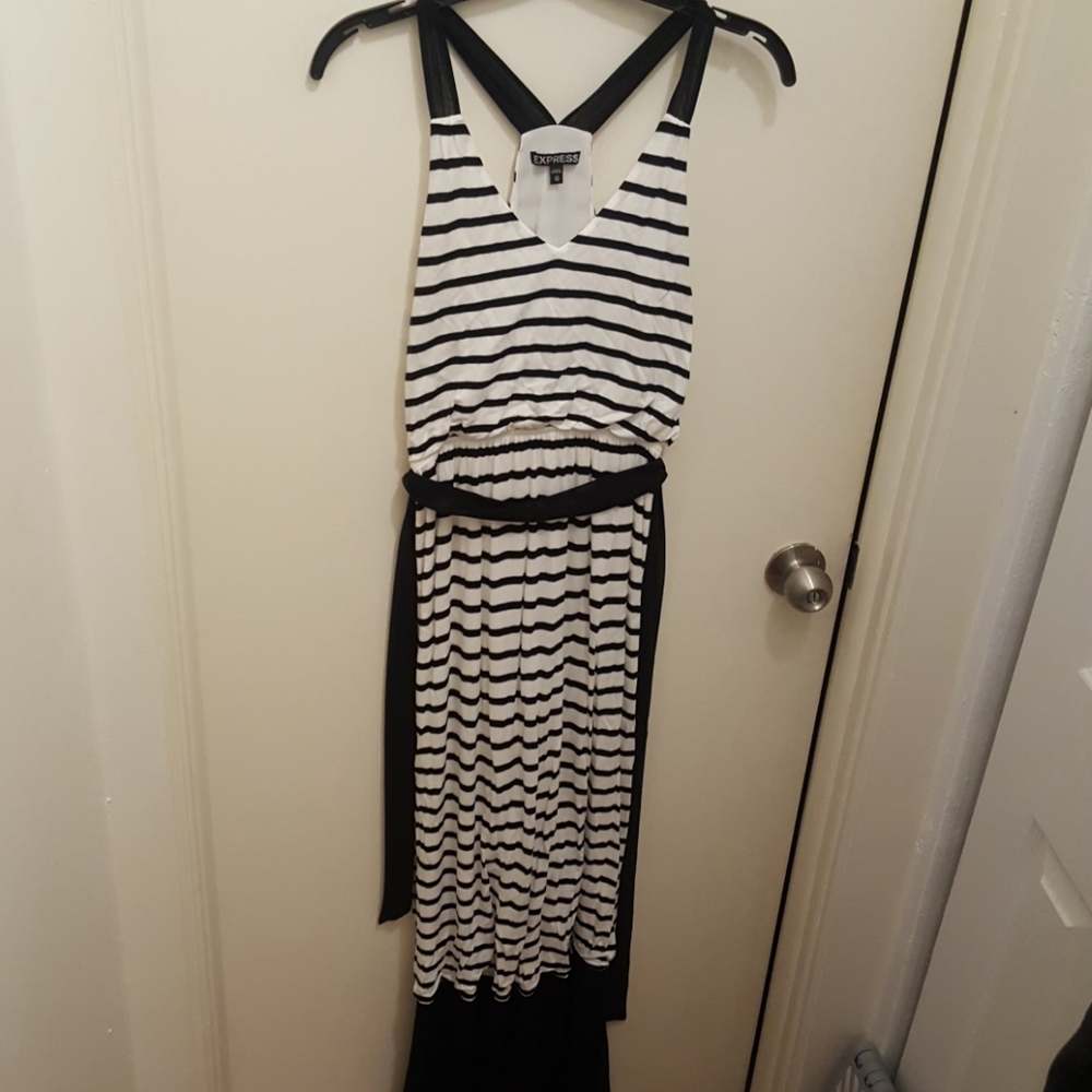 Express Maxi Dress